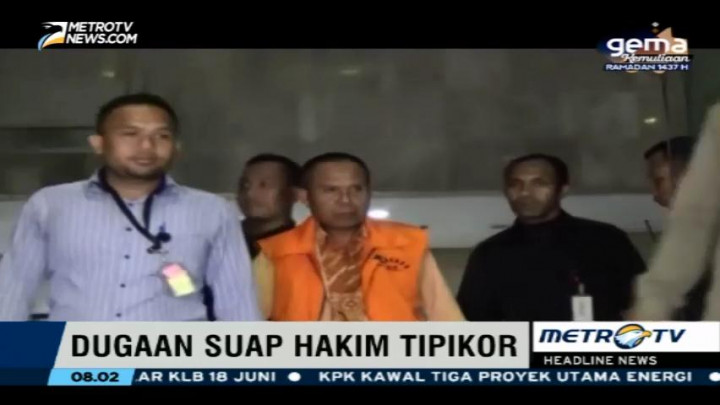 KPK Tahan Lima Tersangka Kasus Dugaan Suap Hakim