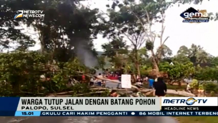 Tolak Eksekusi Lahan, Warga Blokade Jalan Trans Sulawesi