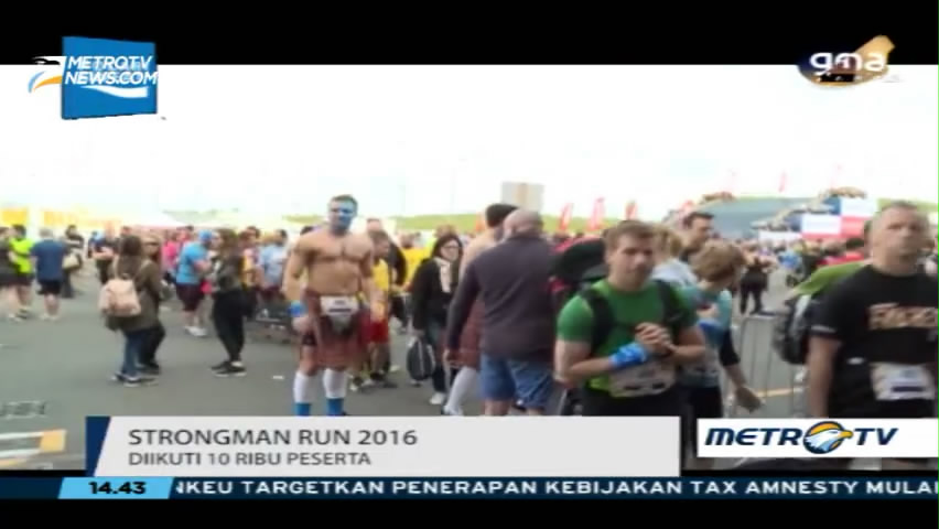 10 Ribu Peserta Ikuti Lomba Unik Strongman Run 2016