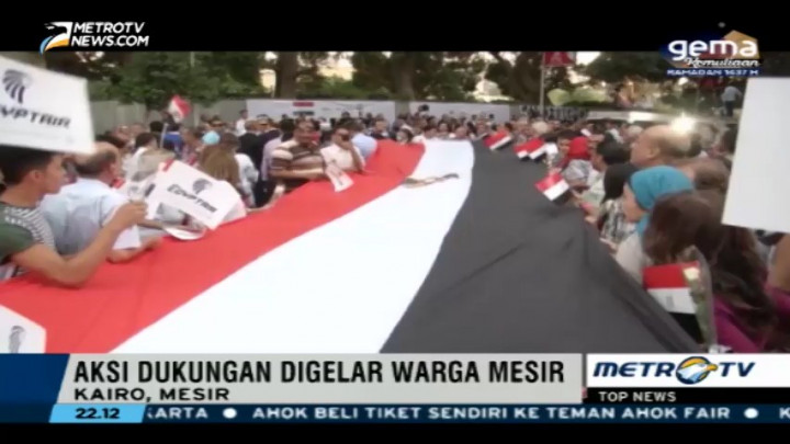 Ratusan Warga Mesir Gelar Aksi Solidaritas untuk EgyptAir