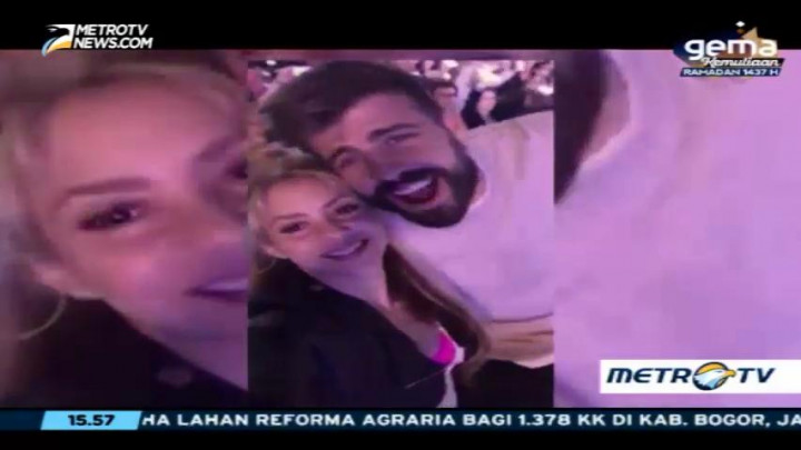Pique Ajak Shakira Nonton Konser Coldplay