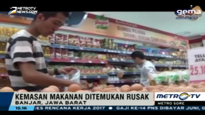 Dinkes Banjar Temukan Makanan Kedaluwarsa di Swalayan
