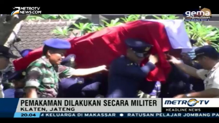 Prajurit TNI AU Serda Septian Dimakamkan di Kampung Halaman