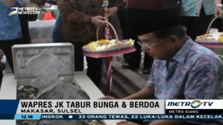 Jelang Bulan Puasa, Jokowi-JK Berziarah ke Makam Keluarga