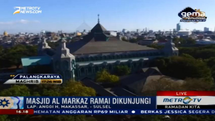 Masjid Al-Markaz Ramai Dikunjungi Warga Makassar Selama Ramadan