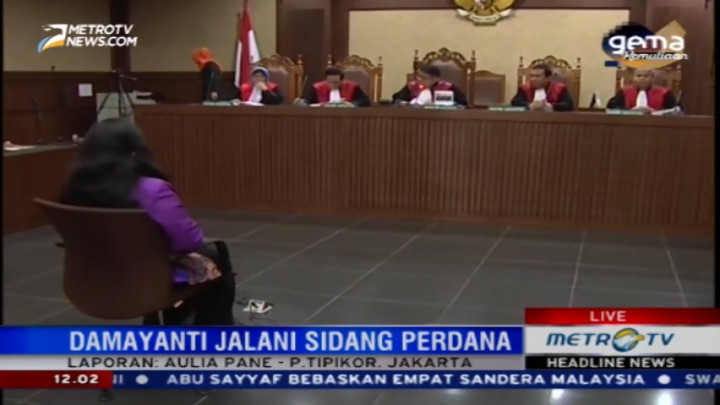 Damayanti Jalani Sidang Perdana