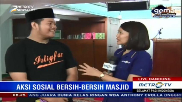 Aksi Sosial #BebersihMasjid di Bandung