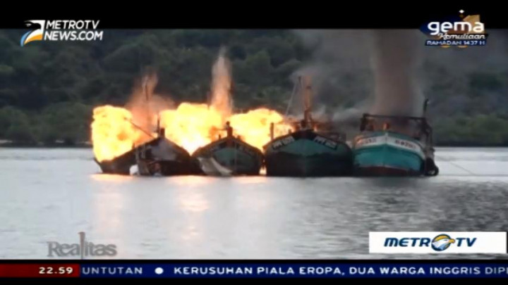 Menjaring Penjarah Ikan (3)