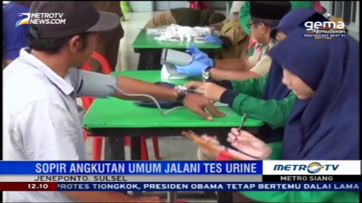 Sopir Angkutan Umum Jalani Tes Urine Sebelum Masa Mudik