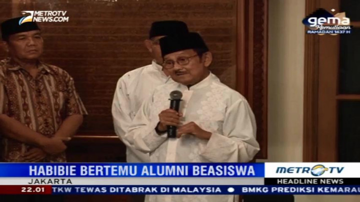 BJ Habibie Buka Puasa Bersama Alumni Beasiswa