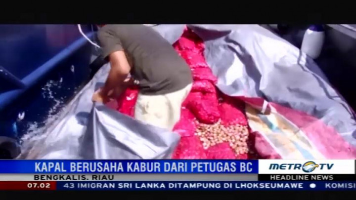 Petugas Bea Cukai Sita 1.200 Karung Bawang Ilegal