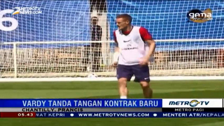 Jamie Vardy Perpanjang Kontrak di Leicester