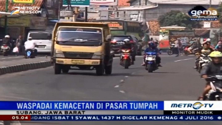 Mudik Lewat Subang? Waspadai Kemacetan di Pasar Tumpah