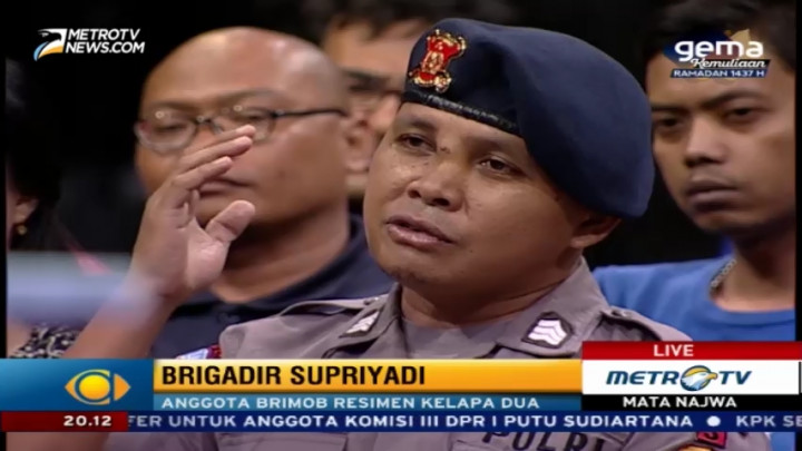 Kesaksian Polisi Korban Ricuh Suporter di GBK