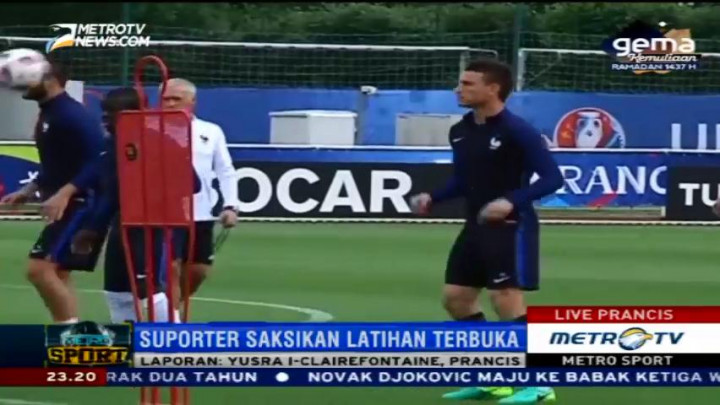 Suporter Saksikan Latihan Terbuka Timnas Prancis