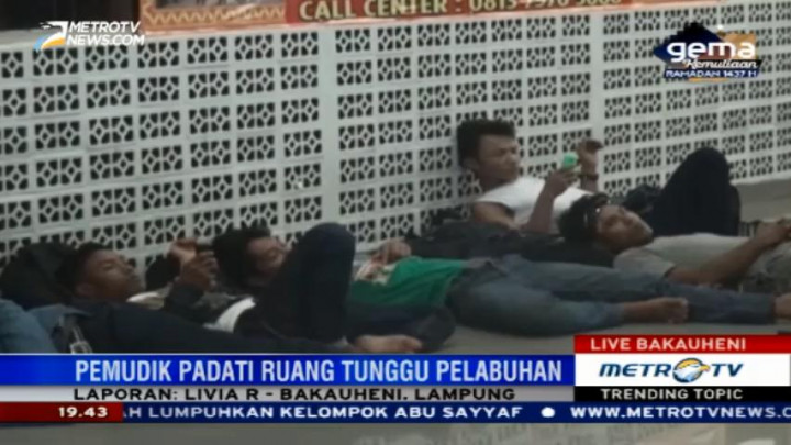 H-6 Lebaran, Pelabuhan Bakauheni Dipadati Pemudik