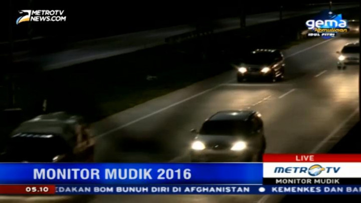 Lalu Lintas di Tol Cikampek Mulai Padat