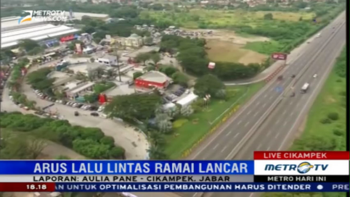 Waspada Bahu Jalan Sekitar Rest Area KM 57 Tol Cikampek