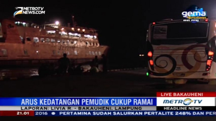Arus Kedatangan Pemudik di Pelabuhan Bakauheni Cukup Ramai