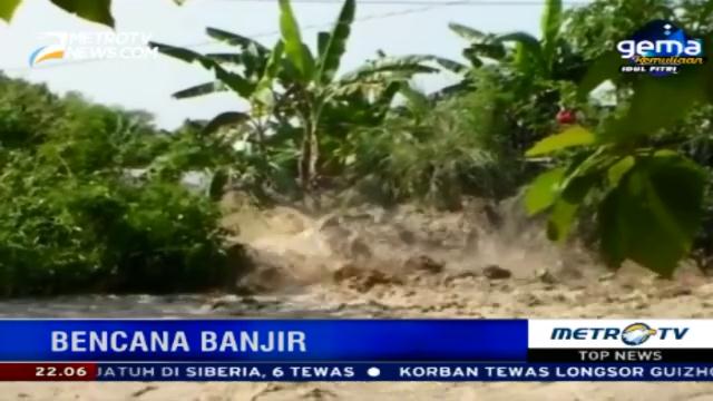Tanggul Jebol, Ribuan Rumah di Demak Terendam Banjir