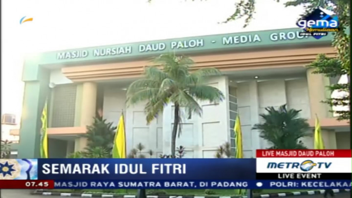 Media Grup Gelar Salat Id di Masjid Nursiah Daud Paloh