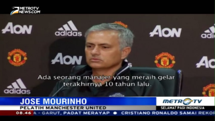 Mou Ungkap Alasan Kepergian Ryan Giggs