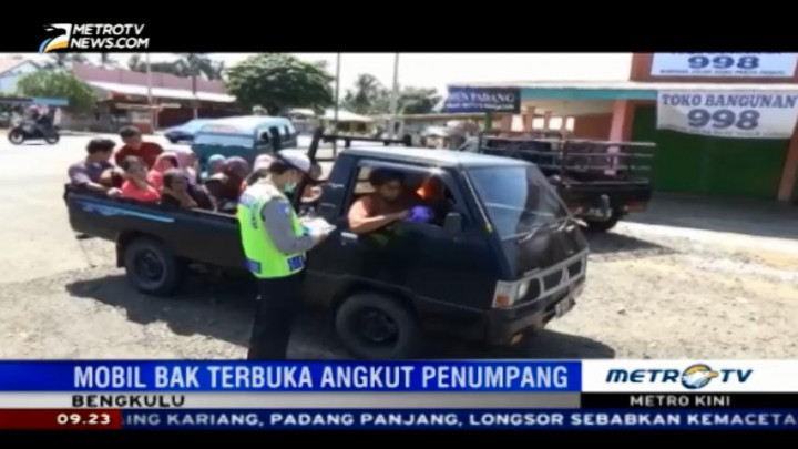 Polisi Razia Mobil Bak Terbuka yang Angkut Penumpang di Bengkulu