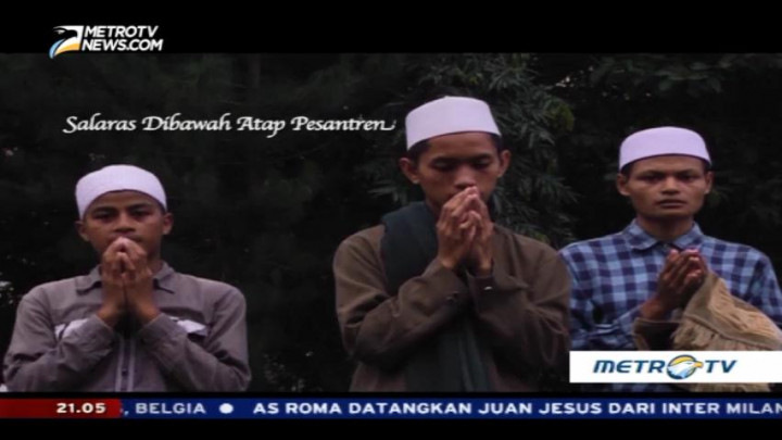 Selaras di Bawah Atap Pesantren (1)