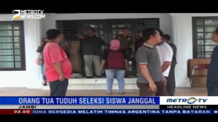 Seleksi Siswa Baru Janggal, Orangtua Murid Demo Disdik Jambi