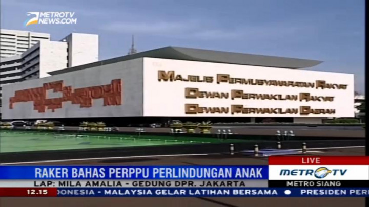 Raker Komisi VIII dengan Lima Kementerian Bahas Perppu Perlindungan Anak