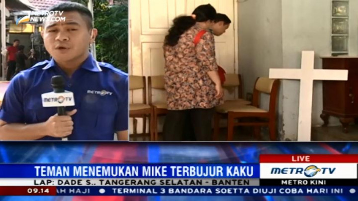 Suasana Rumah Duka Mike Mohede