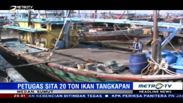 Petugas Tangkap Dua Kapal Pencuri Ikan asal Malaysia