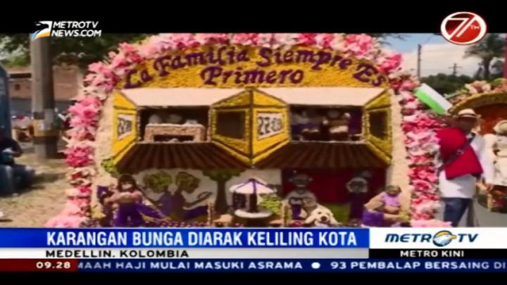 Warga Kolombia Antusias Ikuti Parade Bunga