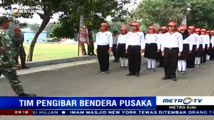 Latihan Intensif Paskibraka Jelang HUT RI