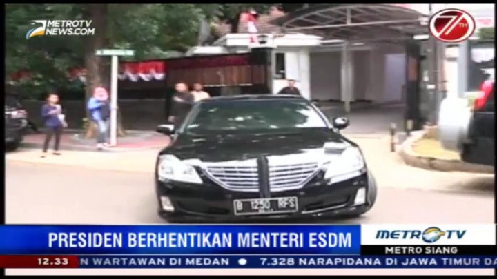 Arcandra Bertolak Tinggalkan Rumah Dinas