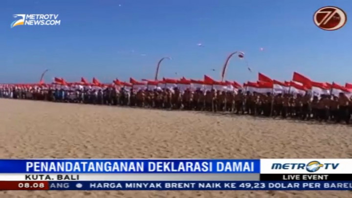 Kirab Merah Putih dan Deklarasi Damai di Pantai Kuta