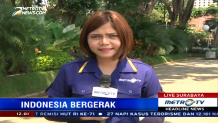 Risma Beri Penghargaan kepada Tiga PNS Berprestasi