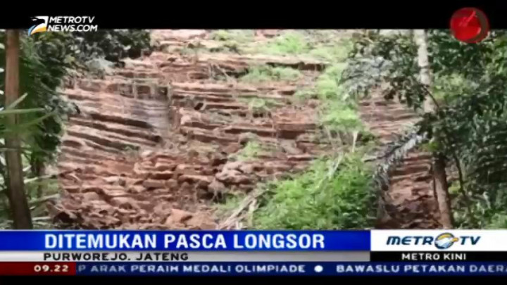 Temuan Tumpukan Batu Candi di Purworejo