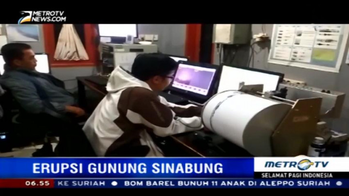 Aktivitas Seismik Gunung Sinabung Tinggi