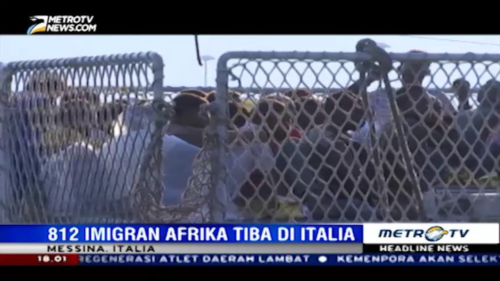 Angkatan Laut Italia Selamatkan Ratusan Imigran Afrika