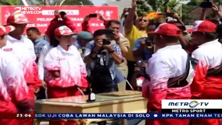 Kirab Api PON XIX Resmi Dimulai