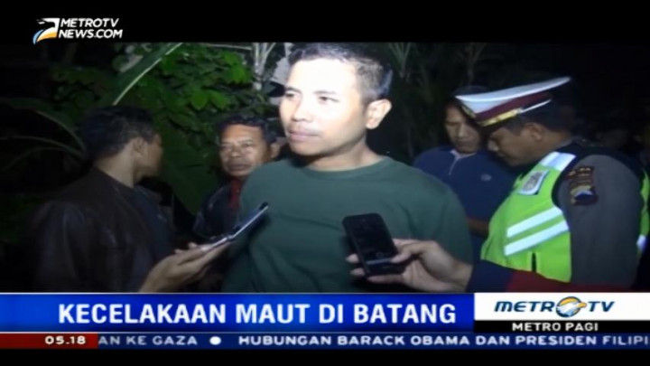 Kronologi Kecelakaan Mobil Bak Terbuka di Batang