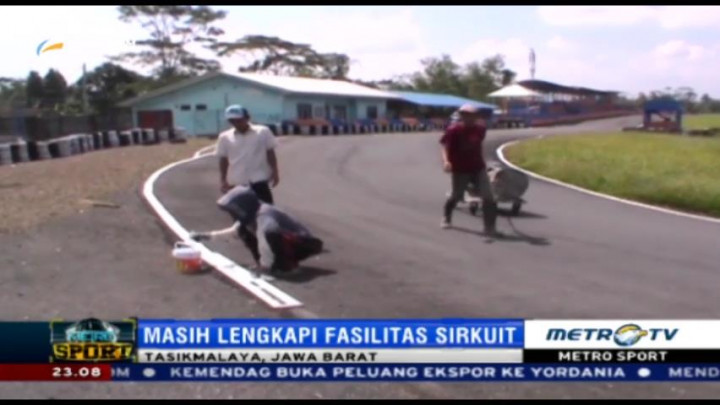 Persiapan Venue Balap Motor dan Pacuan Kuda Jelang PON