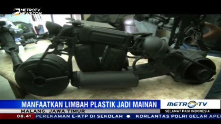 Karya Seni dari Limbah Plastik