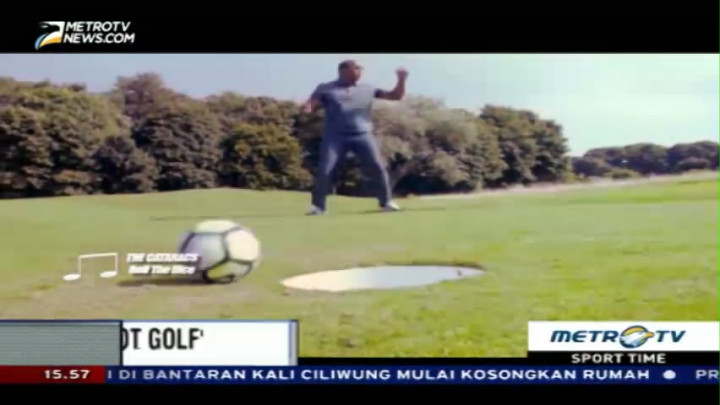 Sambut Laga Derby, Hamann dan Ince Bermain Footgolf