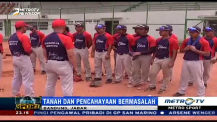 Atlet Baseball Keluhkan Kondisi Venue
