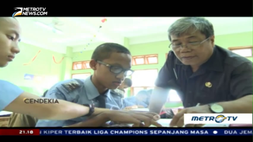 Guruku, Orang Tuaku (2)