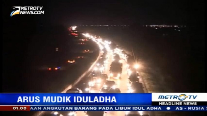 Antrean Kendaraan di Gerbang Tol Cileunyi Capai 6 Km