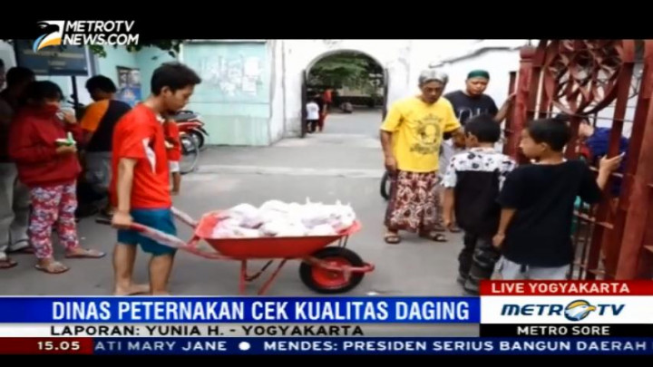 Pembagian Daging Kurban di Masjid Agung Kauman Dimulai Sejak Siang