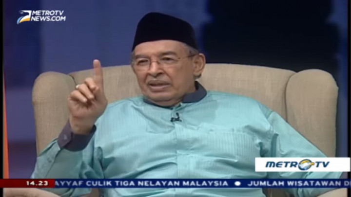 <i>Manusia Lebih Mulia dari Ka'bah</i>